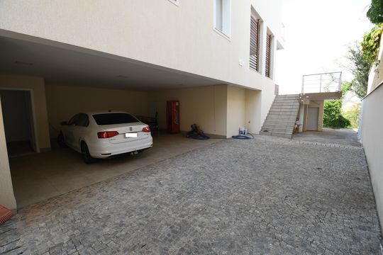 Garagem de casa de condomínio à venda com 5 quartos, 620m² em Loteamento Alphaville Campinas, Campinas
