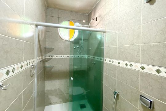 Banheiro Social de casa à venda com 3 quartos, 80m² em Santa Cruz, Belo Horizonte