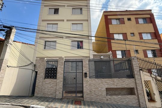 Fachada de apartamento à venda com 2 quartos, 60m² em Vila Milton, Guarulhos