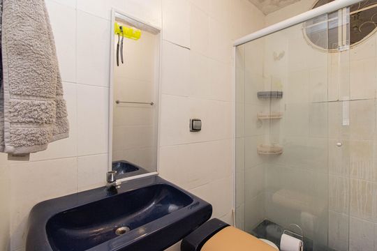 Banheiro de apartamento à venda com 3 quartos, 83m² em Vila Mariana, São Paulo