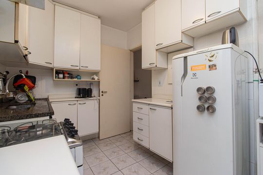 Cozinha de apartamento à venda com 3 quartos, 83m² em Vila Mariana, São Paulo