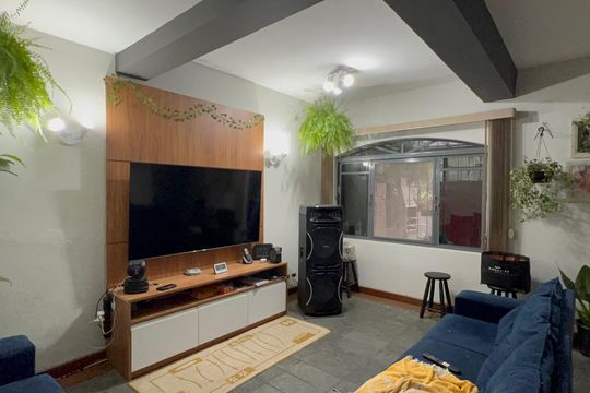 Sala de casa à venda com 2 quartos, 136m² em Jardim Paulista, São Paulo