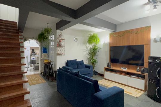 Casa à venda com 2 quartos, 136m² em Jardim Paulista, São Paulo