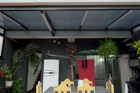 Quintal de casa à venda com 2 quartos, 136m² em Jardim Paulista, São Paulo
