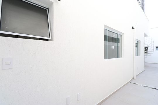 Quintal e área de serviço  de casa à venda com 4 quartos, 163m² em Vila Romana, São Paulo