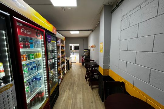 Área comum - Mercado de apartamento para alugar com 2 quartos, 39m² em Imirim, São Paulo