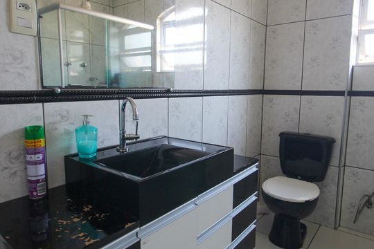 Banheiro de casa à venda com 2 quartos, 400m² em Jardim Umarizal, São Paulo