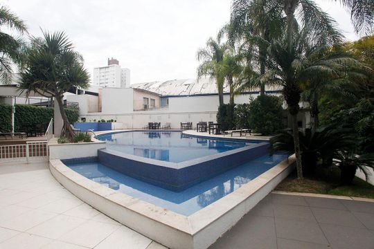 Área Comum - Piscina de apartamento à venda com 2 quartos, 64m² em Santana, Porto Alegre