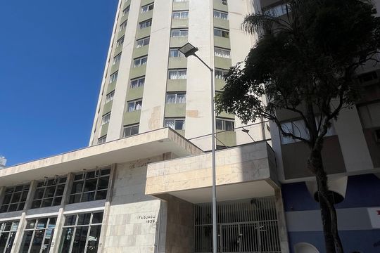 Fachada de kitnet/studio para alugar com 1 quarto, 30m² em Vila Itapura, Campinas