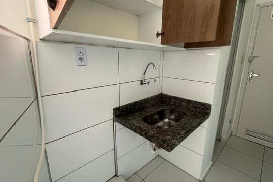 Cozinha de kitnet/studio para alugar com 1 quarto, 30m² em Vila Itapura, Campinas