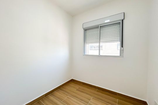 Quarto 2 de apartamento para alugar com 2 quartos, 37m² em Jardim São Luís, São Paulo