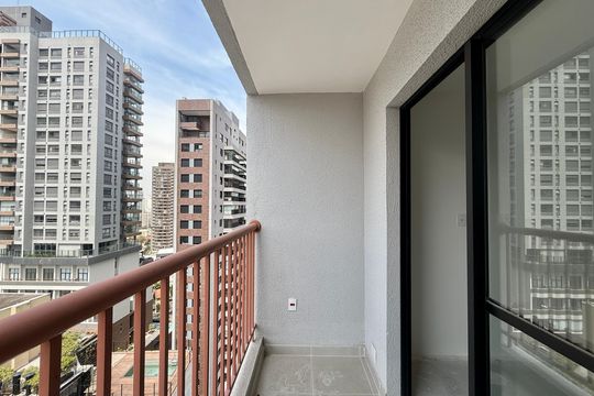 Sacada Studio de kitnet/studio para alugar com 0 quarto, 24m² em Jardim das Acacias, São Paulo