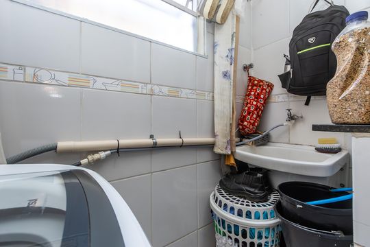 Área de Serviço de apartamento para alugar com 2 quartos, 40m² em Itatiaia, Belo Horizonte