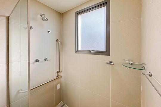 Banheiro de kitnet/studio à venda com 1 quarto, 32m² em Sacomã, São Paulo
