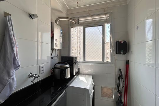 Área de Serviço de apartamento para alugar com 2 quartos, 44m² em Jardim Iris, São Paulo