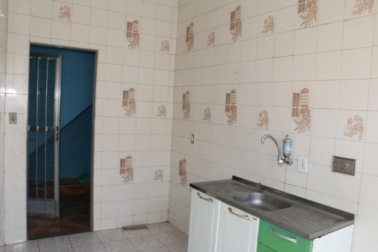 Cozinha de apartamento para alugar com 1 quarto, 60m² em Centro, Nova Iguaçu