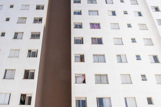 Fachada  de apartamento à venda com 2 quartos, 54m² em Centro, Diadema