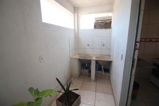 Área de Serviço de casa à venda com 2 quartos, 100m² em Solar do Barreiro, Belo Horizonte