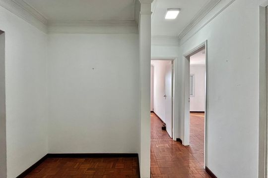 Corredor de apartamento à venda com 2 quartos, 103m² em Chácara da Barra, Campinas