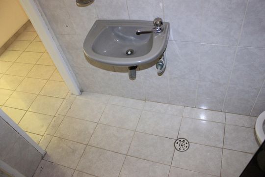 Banheiro da Suíte 2 de casa à venda com 5 quartos, 350m² em Jardim Terezopolis, Guarulhos