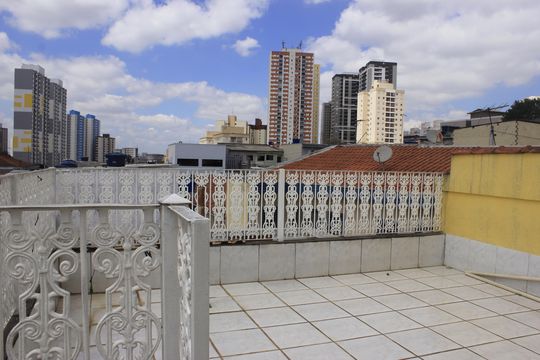 Terraço de casa à venda com 5 quartos, 350m² em Jardim Terezopolis, Guarulhos