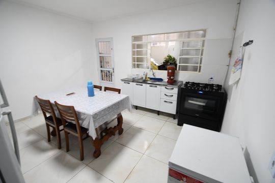 Cozinha de casa à venda com 3 quartos, 250m² em Parque Brasília, Campinas