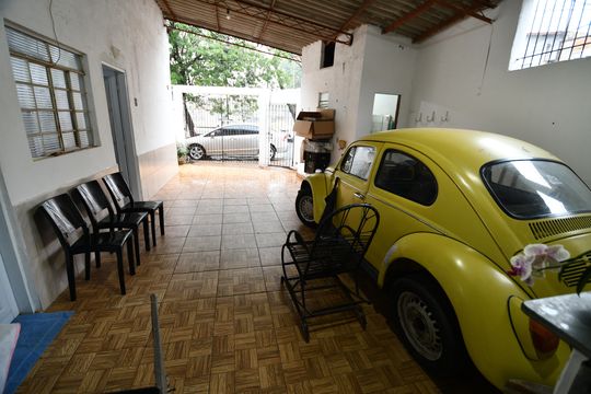 Garagem de casa à venda com 3 quartos, 250m² em Parque Brasília, Campinas