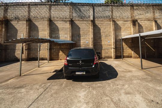 Garagem de apartamento à venda com 4 quartos, 120m² em Jaqueline, Belo Horizonte