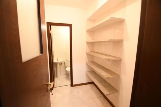 Despensa de apartamento à venda com 3 quartos, 110m² em Cambuí, Campinas