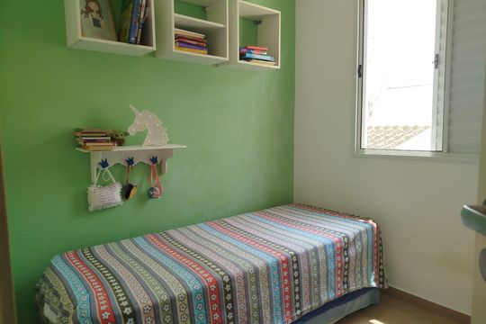 Quarto 2 de casa de condomínio à venda com 3 quartos, 80m² em Loteamento Alphaville, Campinas