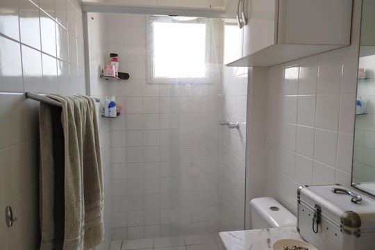 Banheiro 1 de casa de condomínio à venda com 3 quartos, 80m² em Loteamento Alphaville, Campinas