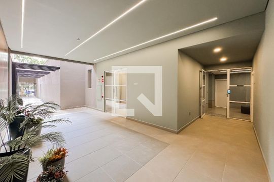Hall de entrada de kitnet/studio à venda com 1 quarto, 27m² em Vila Mariana, São Paulo