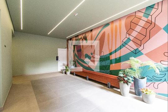 Hall de entrada de kitnet/studio à venda com 1 quarto, 27m² em Vila Mariana, São Paulo