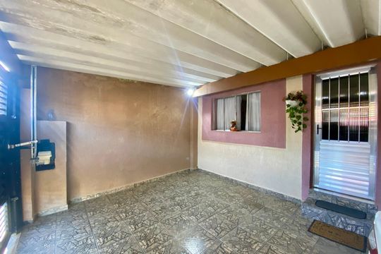 Garagem de casa à venda com 2 quartos, 120m² em Vila Nova Mazzei, São Paulo