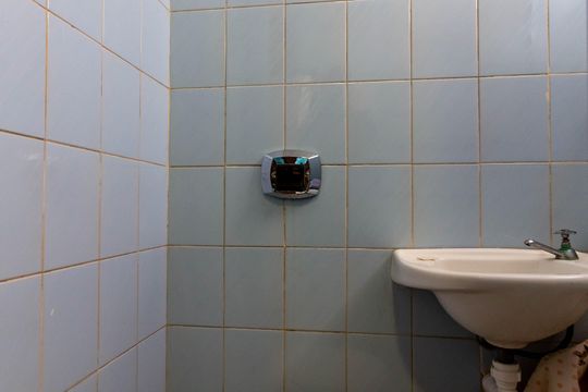 Banheiro de serviço de apartamento à venda com 4 quartos, 196m² em Silveira, Belo Horizonte