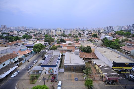 Quarto 1 vista de apartamento para alugar com 2 quartos, 59m² em Jardim América, Goiânia