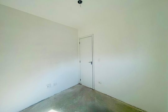 Quarto de apartamento à venda com 2 quartos, 68m² em Vila Zanardi, Guarulhos