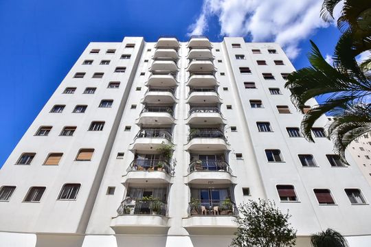 Fachada de apartamento à venda com 3 quartos, 157m² em Real Parque, São Paulo