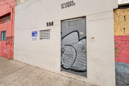 Fachada de kitnet/studio para alugar com 1 quarto, 15m² em Liberdade, São Paulo