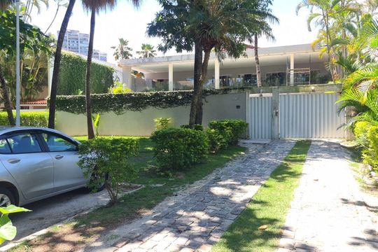 Casa à venda com 5 quartos, 1000m² em Barra da Tijuca, Rio de Janeiro