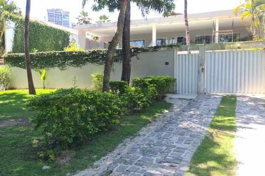 Casa à venda com 5 quartos, 1000m² em Barra da Tijuca, Rio de Janeiro