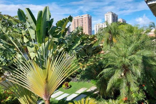 Casa à venda com 4 quartos, 1500m² em Barra da Tijuca, Rio de Janeiro