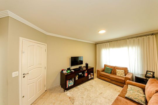 Sala de casa à venda com 4 quartos, 230m² em Vila Lucia, São Paulo