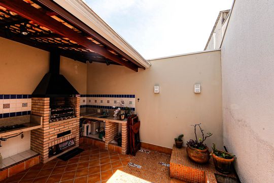 Área gourmet de casa à venda com 4 quartos, 230m² em Vila Lucia, São Paulo