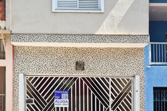 Fachada de casa para alugar com 3 quartos, 200m² em Batistini, São Bernardo do Campo