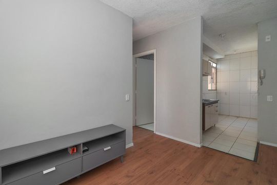 Sala de apartamento à venda com 2 quartos, 42m² em Sarandi, Porto Alegre