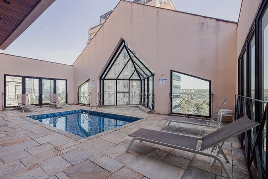 Piscina de apartamento para alugar com 1 quarto, 38m² em Jardim Paulistano, São Paulo