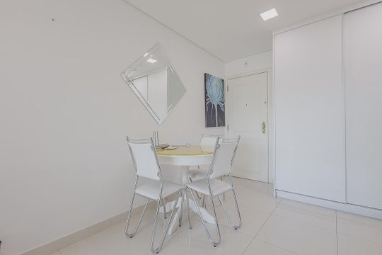 Cozinha de apartamento para alugar com 1 quarto, 38m² em Jardim Paulistano, São Paulo