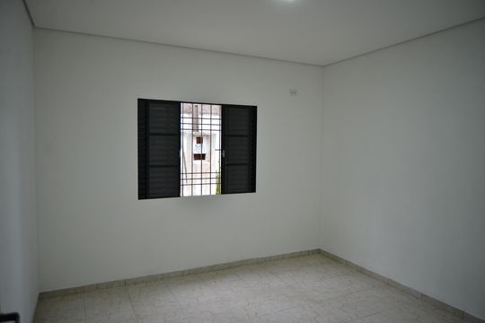 Quarto 2 de casa à venda com 2 quartos, 294m² em Vila Suíça, Santo André