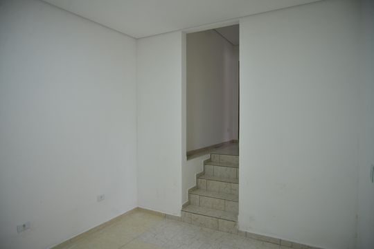 Casa à venda com 2 quartos, 294m² em Vila Suíça, Santo André